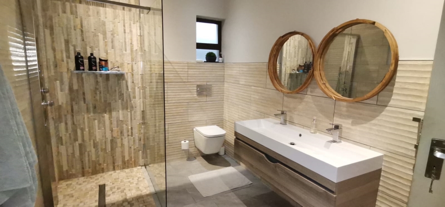 4 Bedroom Property for Sale in Bothasrus Eastern Cape